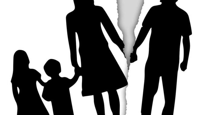 family-gfaa85ba1d_1920