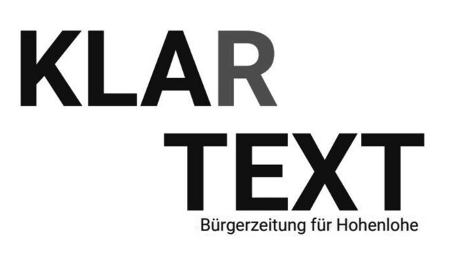 Klartext Schriftzug geteilt